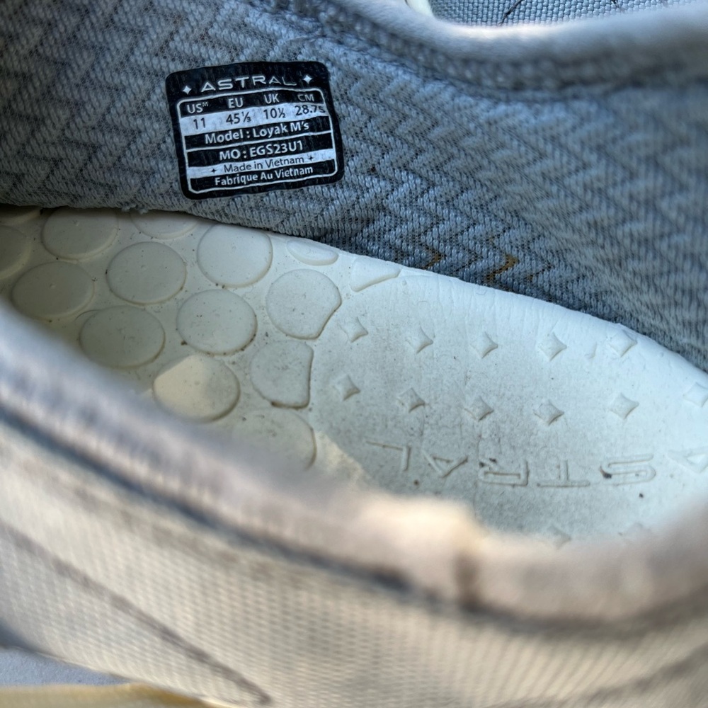 Astral Shoes Mens Size: 11 - Picture 6 of 7